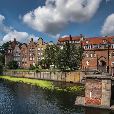 Old River Apartment Gdansk